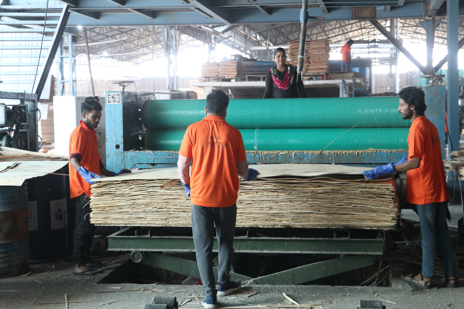 Cubiken Kitchen Design storefront sign with black background and white text